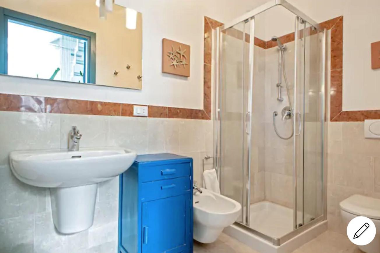 Amazing Sea View Flat Villa Tirrenia Exteriör bild