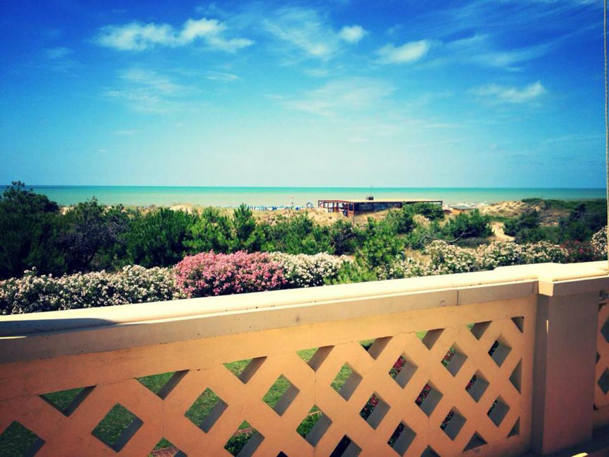Amazing Sea View Flat Villa Tirrenia Exteriör bild